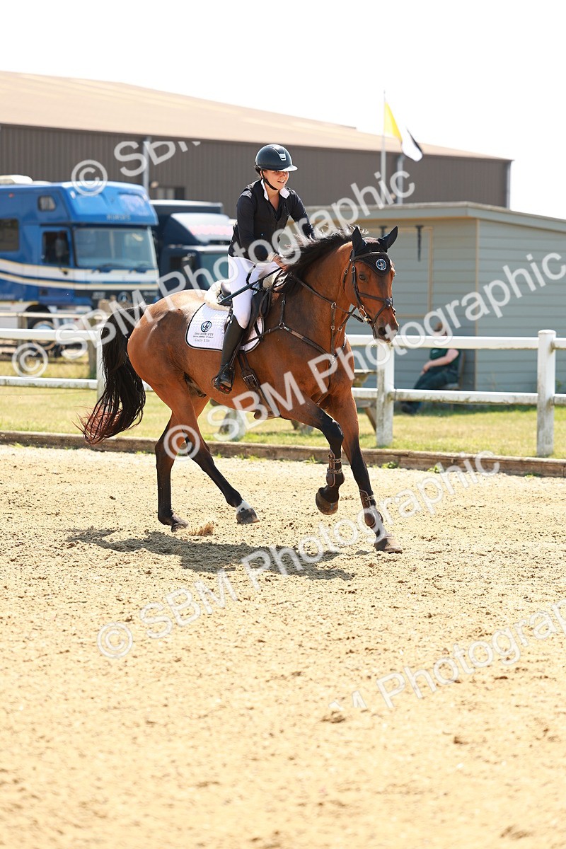 SBM_001655 - Class 4 - Senior Newcomers - 1.10m