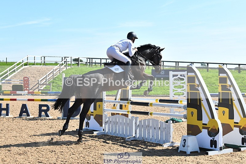 230903A-112500-03898 - Cls 13 1.05m Amateur Quali