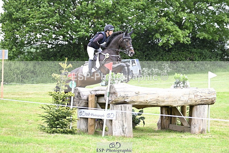 250524A-121954-09695 - B-319-Ali.Wilkes-JAZZ.ROOS