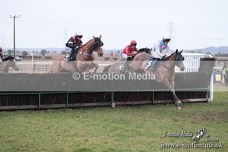 PtP 260125 859 - Cocklebarrow Point-to-Point racing with the Heythrop Hunt 26/01/25