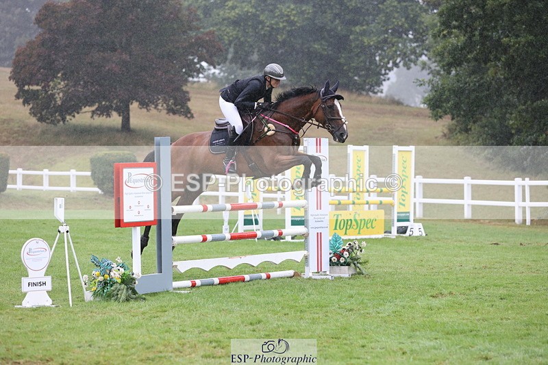 250830A-133213-06701 - Cls 16 Snr Newcomers and 1.10m Open