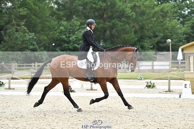 230525-132225-02152 - 116-MONBEG_DARWIN-Michael_Owen-WEDTrotUp+DR