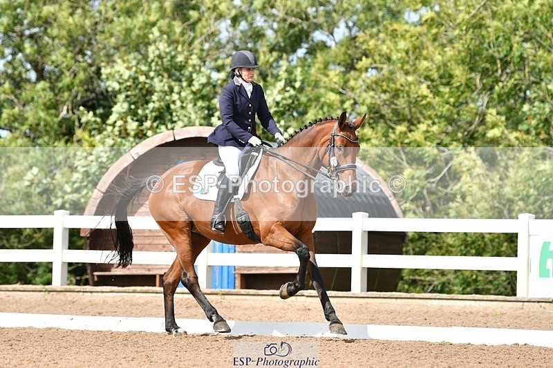 250906-133524-02921 - 127-Kathryn.LittleQuietly.Does.It