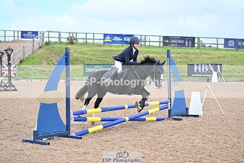 240813-161207-00182 - Clear round & 60cm