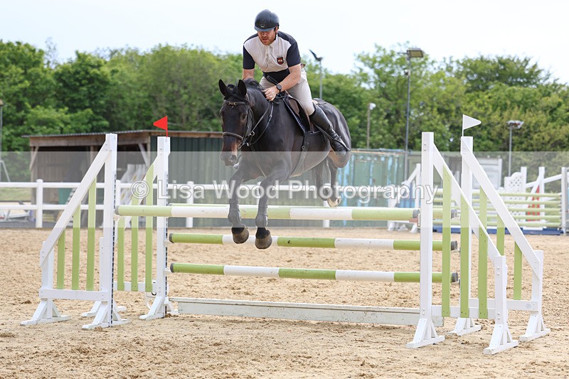 3E7A7848 - Class 8: Senior Foxhunter/1.20 open