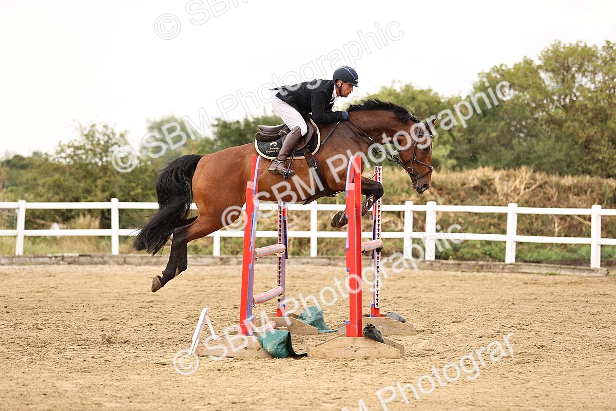 SBM_026503 - Class 12 - Amateur Championship Qualifier 1.05m