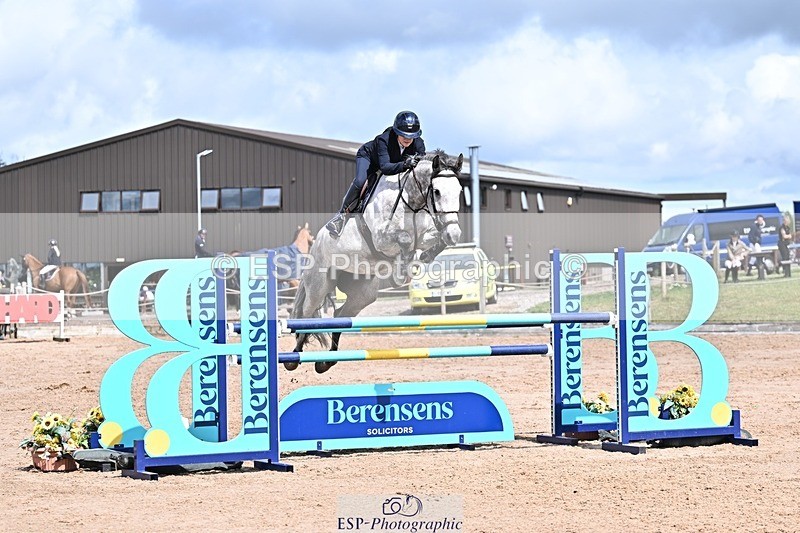 250731-112636-00564 - Cls 02 Snr Fox 1st Rnd