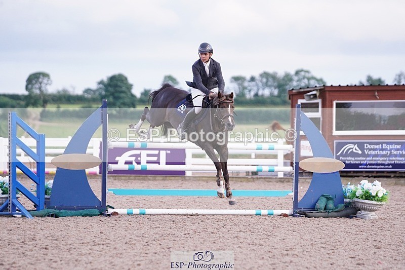 250628-202810-08597 - Cls 26 Pony Foxhunter & 1.10m Open