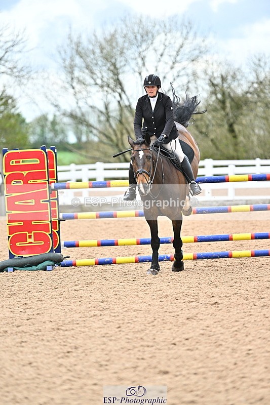 240501A-145108-01171 - Cls 8 Snr Foxhunter and 1.20m Open