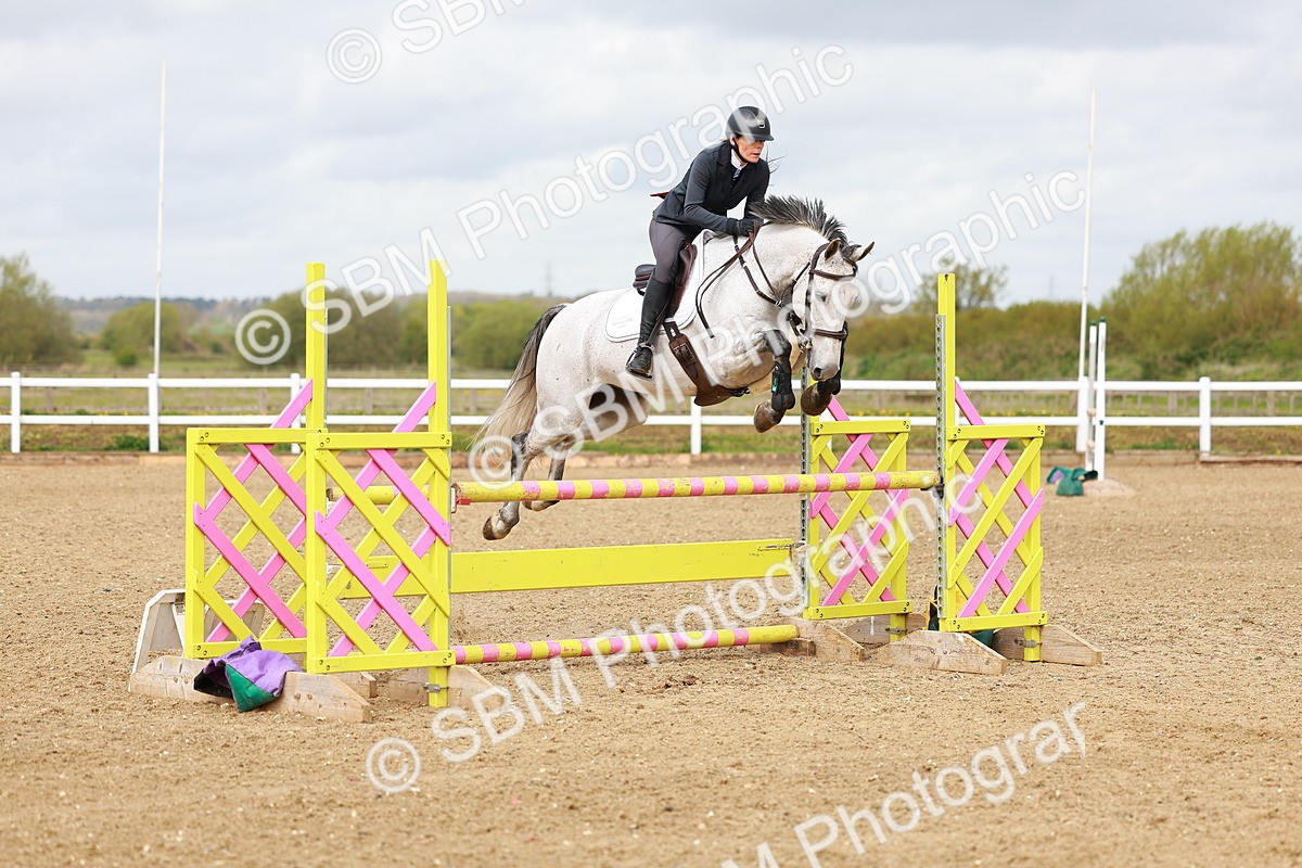 SBM_002102 - Class 9 - Senior Discovery - 1.00m
