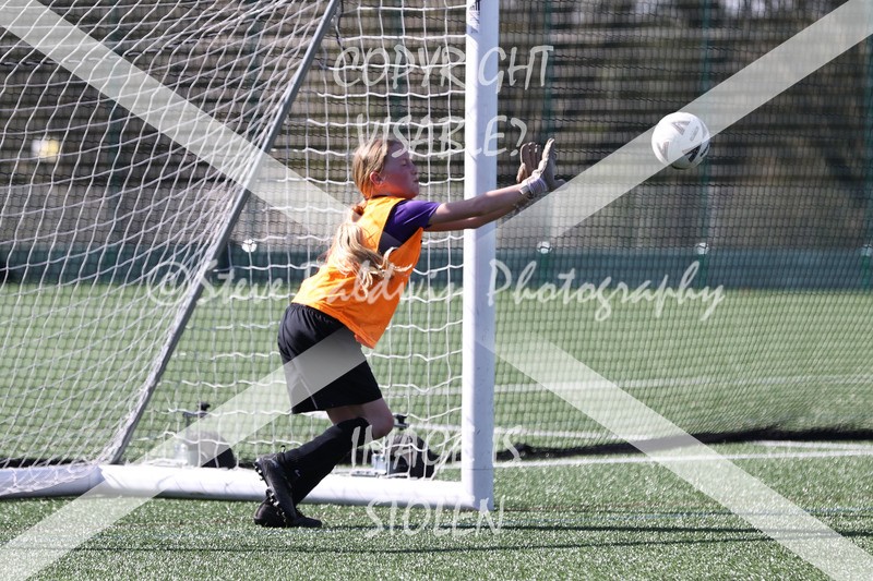 1DX30463 - 2026-03-21 FC Abbey Meads U9 Purple Girls V Stratton Juniors FC U9 Pheonix Girls