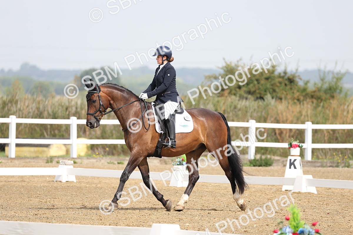 SBM_005713 - Class 6 - Novice 6 - 10.26-11.29