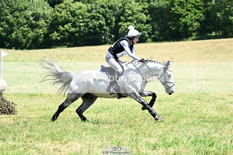 240629X-140413-3992 - 163-Henrietta_Hough-CORRIES_ROBS_STAN