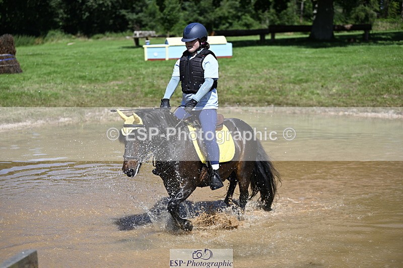 240728B-112152-00974 - Theo's Group XC