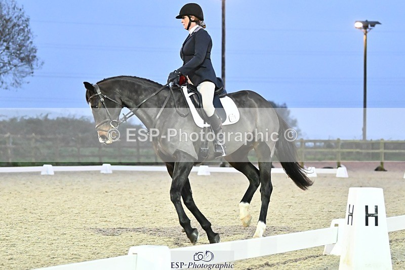 241103-164611-03416 - Novice 1 - 16.18 to 17.50