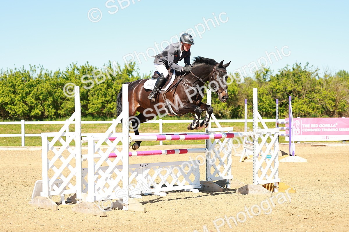 SBM_001737 - Class 5 - Senior Foxhunter - 1.20m