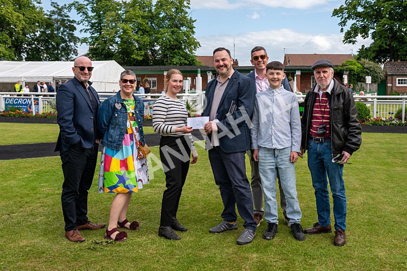 050626-Race 6-Military Girl-0085 - Race 6 16.45pm David Ritchie Is 50! Happy Birthday! Fillies' Handicap