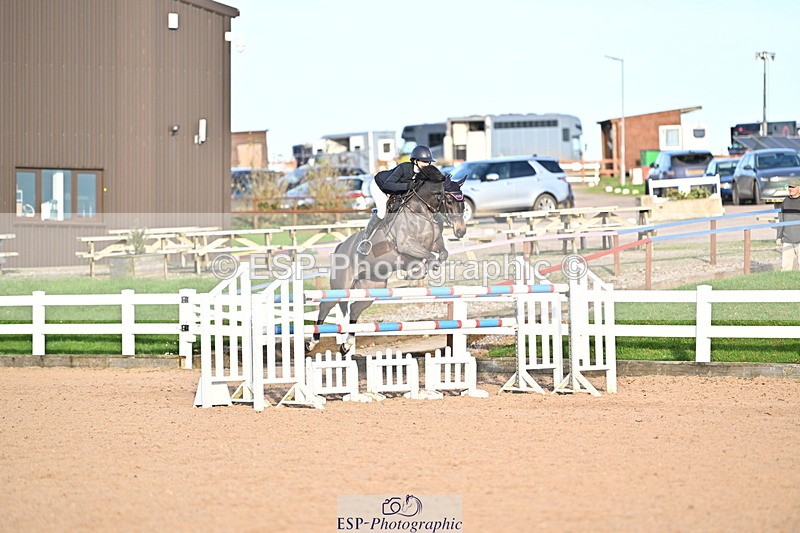 241113A-144038-00892 - Cls 06A&B Nat 1.30m & 1.40m Open