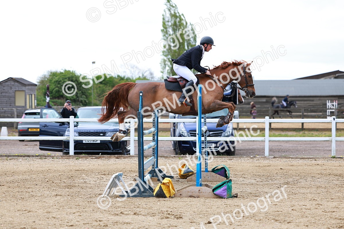SBM_002622 - Class 11 - Senior Foxhunter - 1.20m
