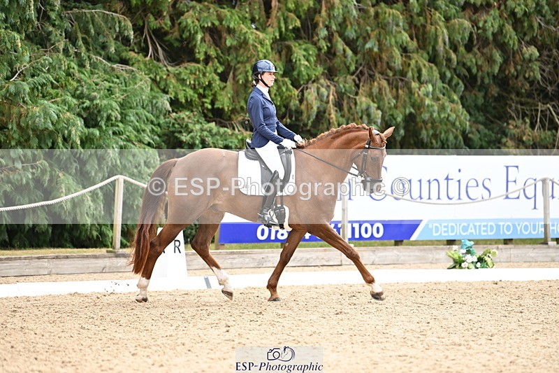 250808A-154543-01479 - 068-Jennifer.CharlestonRoulette.Magic