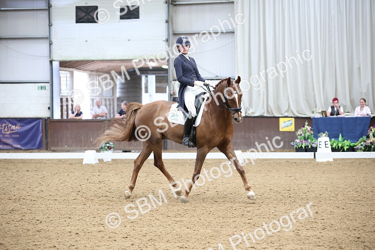 SBM_004351 - Class 9 - FEI Inter 1 Gold - 15.55-16.43