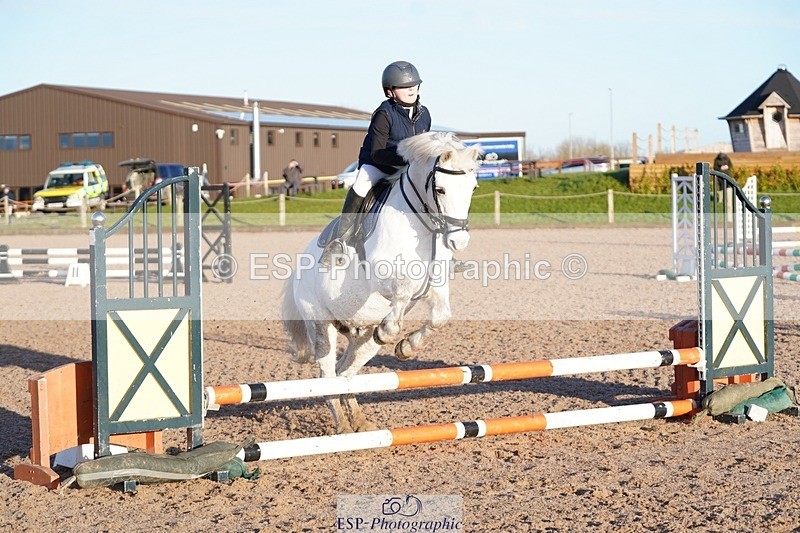 250125-101040-00904 - Clear Round 40cm and 50cm