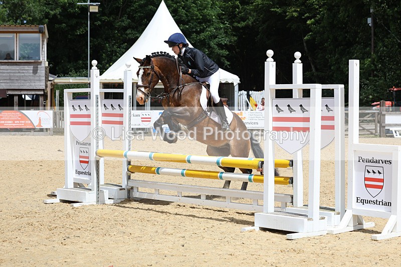 3E7A2335 - Class 4: 70 -75cm Part A