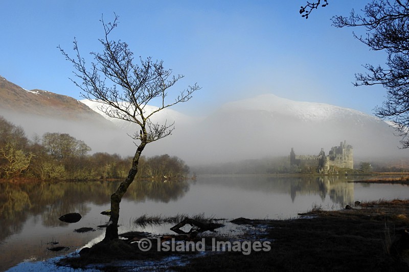 A stunning view of the Castle in the Mist - Kilchurn Castle