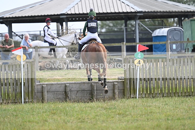 WJ7_7152 - 60cm XC Time 13:22 to 13:53