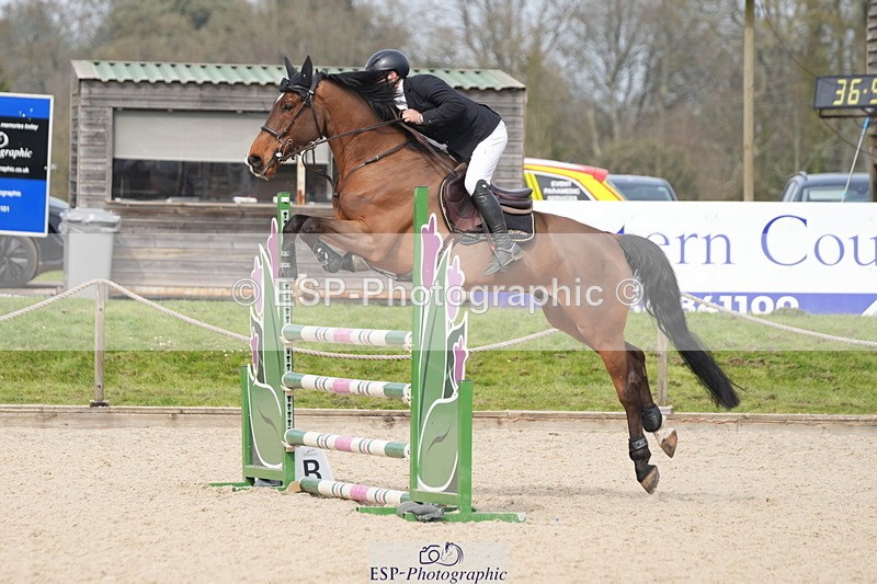 260322A-132358-01833 - 12 Newcomers 1m 10 Open