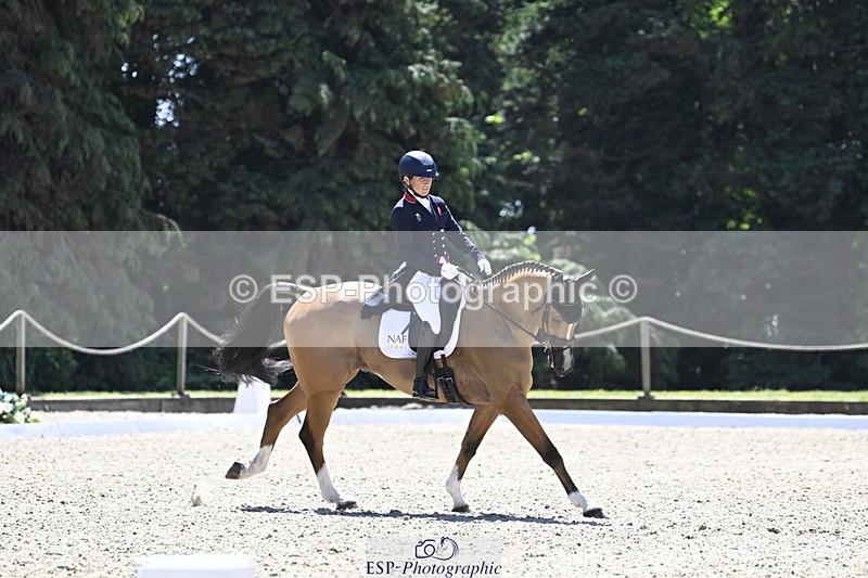 250522A-115845-03317 - B-321-Laura.Collett-BALANCERO