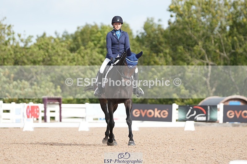 250906-103617-01288 - 033-Caroline.HeardNever.Wait