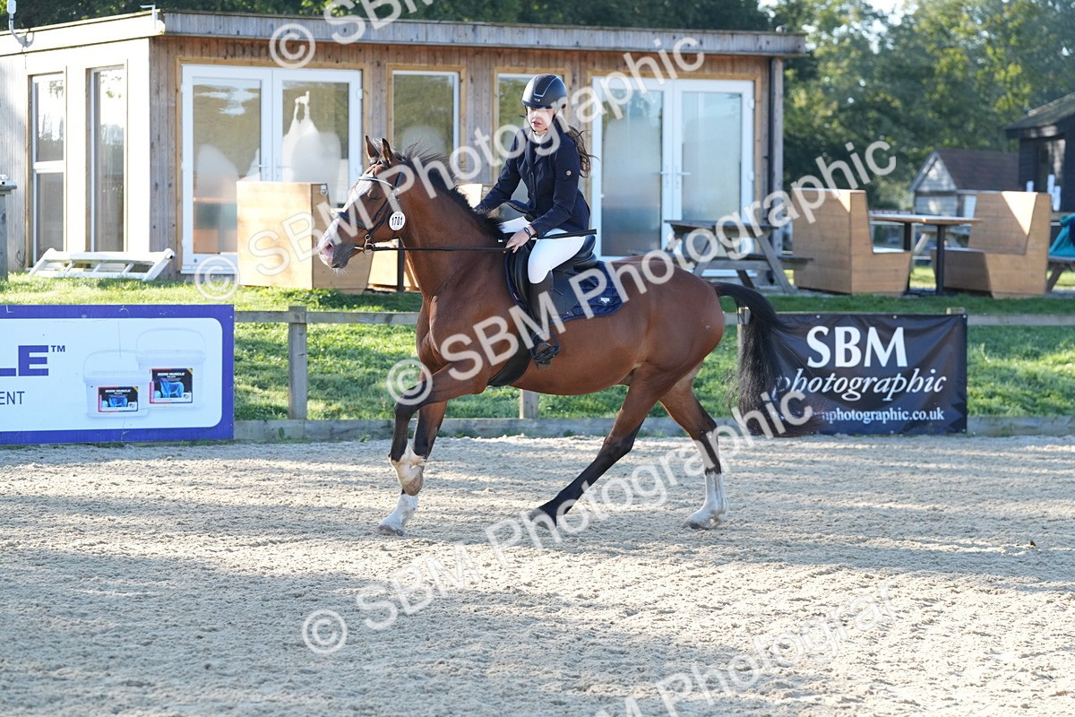 SBM_34435 - J62 - Clear Round 50cm