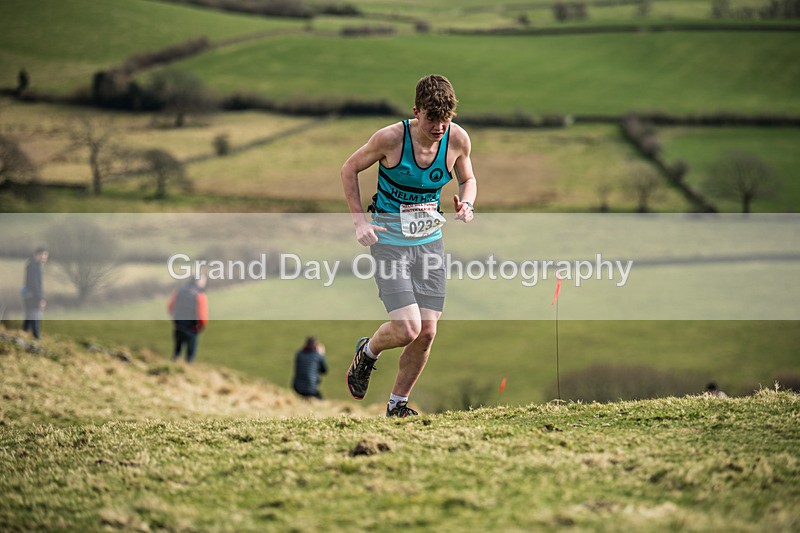 Helm Hill -241 - Kendal Winter League Helm Hill Fell Races (Under 13/15/17 & Seniors) Sunday 16th March 2025