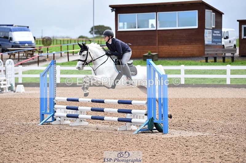 231029A-102948-02303 - 70cm Pony Intro