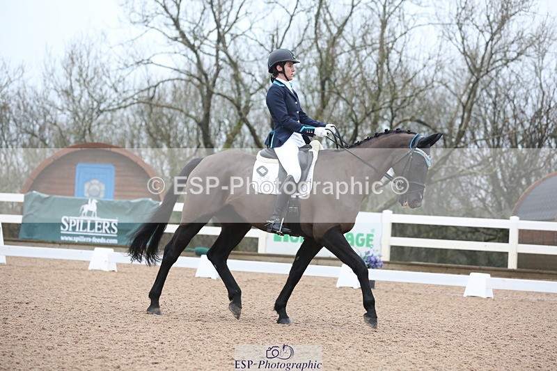 240217A-085831-00132 - 231-Alys.Matravers-DARGASONS.MOON.SHADOW