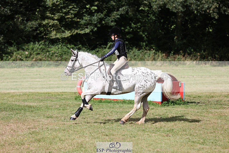 240825X-103241-31611 - 70cm XC 10.00 to 11.00