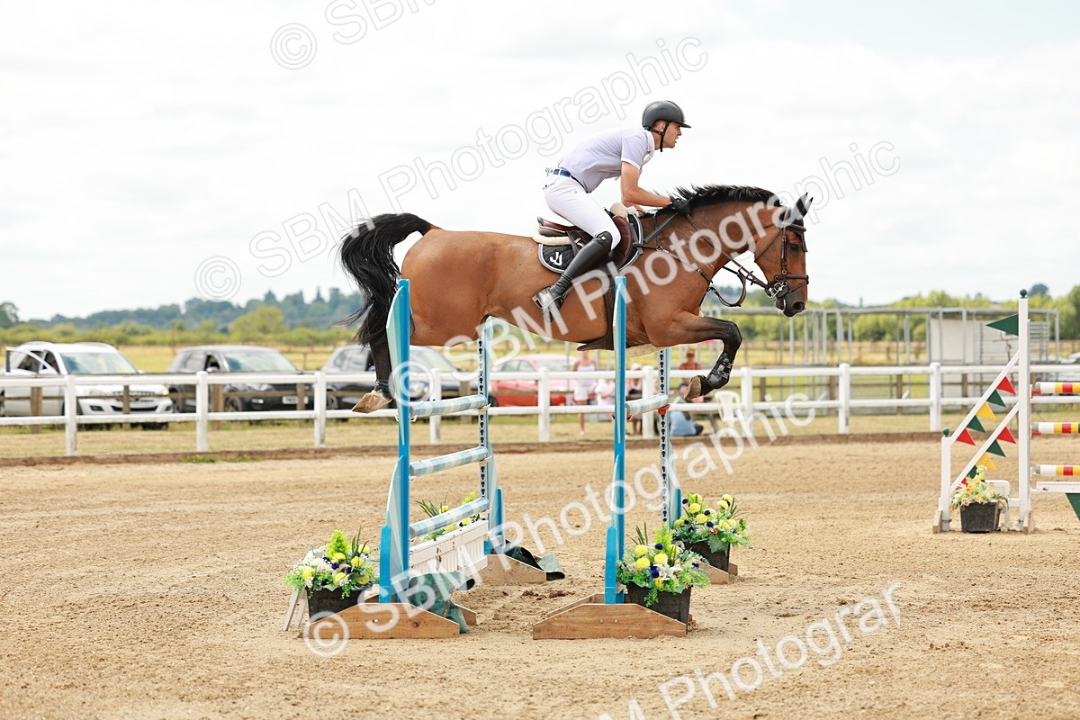 SBM_018299 - Class 21 - Senior Newcomers Championship 2d Rd
