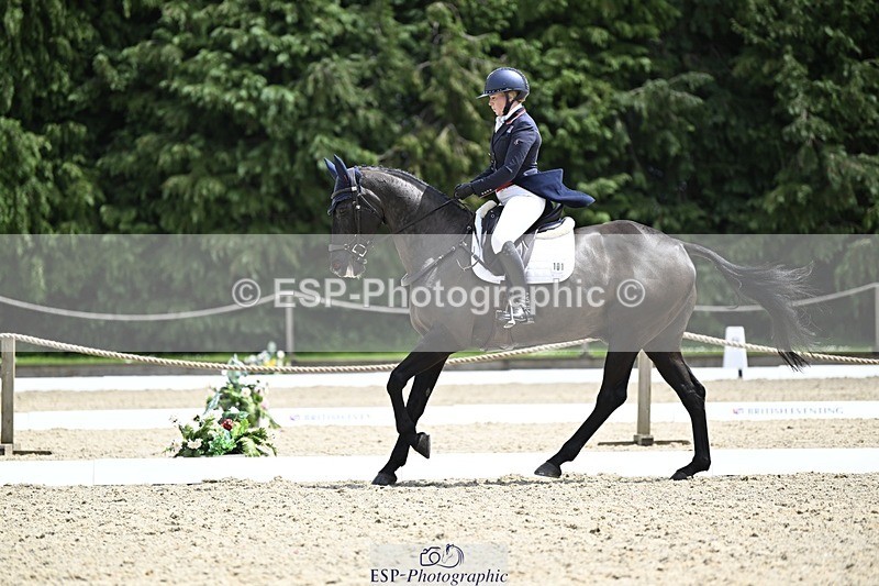 240523-130301-04645 - 101-MORELANDS_CASANOVA-Daisy_Bathe