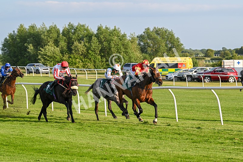 100625-Race 6-Show No Fear-7449 - Race 6