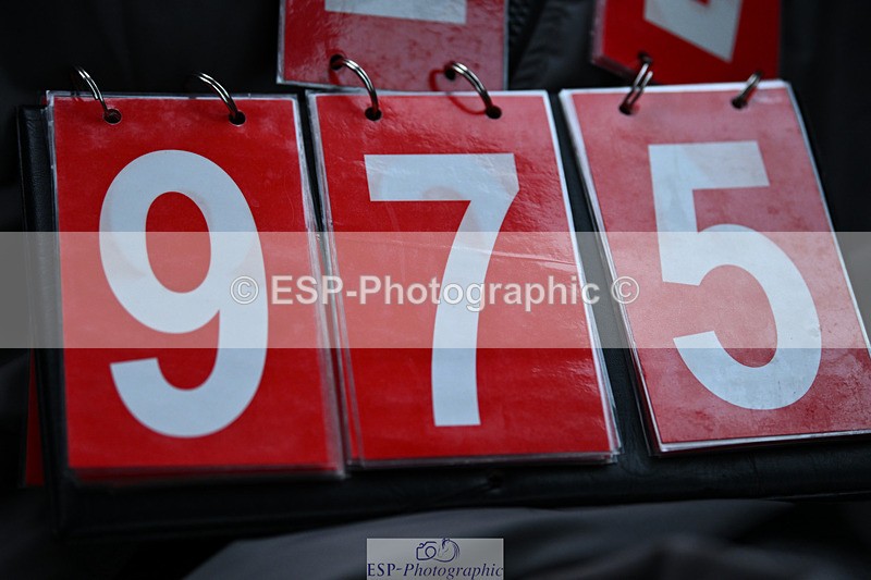 240825X-173720-37984 - 80cm XC 17.30 to End