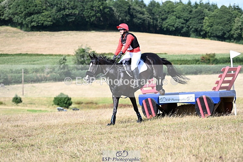 250803A-162624-16975 - Q-756-Sarah.Whitehead-SHAKE.HIM.UP