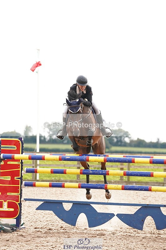 240915A-150652-10746 - Cls 28 Chard Sept GP Jump Off