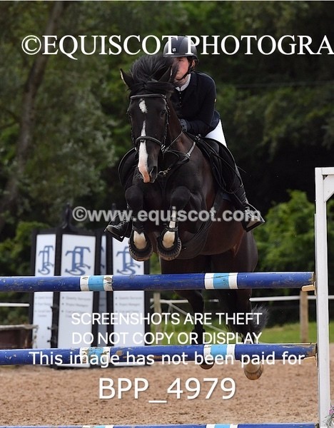 BPP_4979 - CLASS 7 Senior Foxhunter/ 1.20m Open