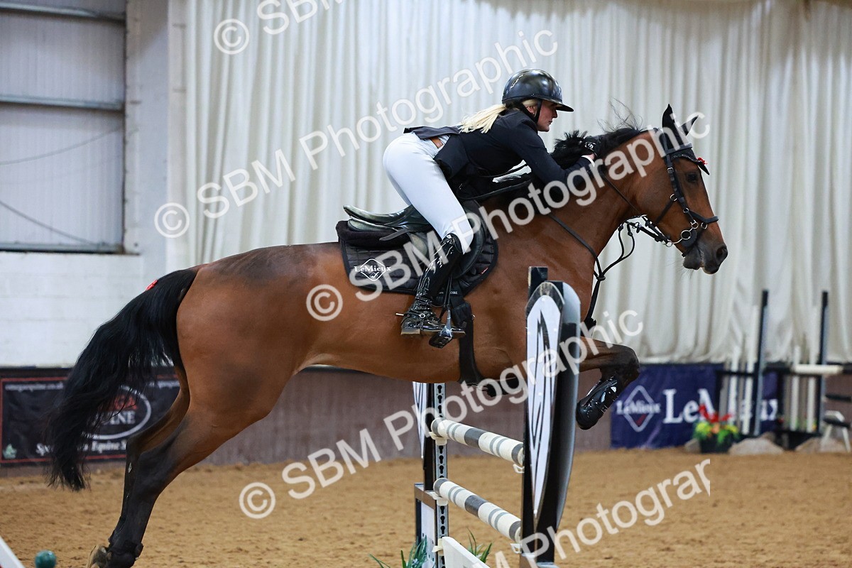 SBM_001056 - Class 4 - Senior Newcomers - 1.10m