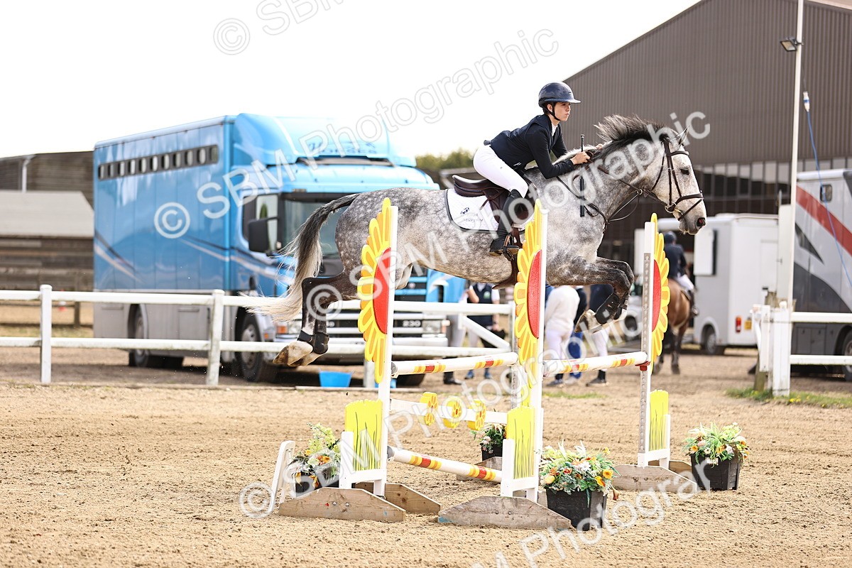 SBM_002308 - Class 11 - Senior newcomers - 1.10m