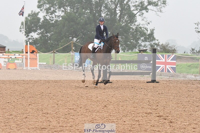 230916A-171404-05809 - Cls 19 Snr 1.10m Derby