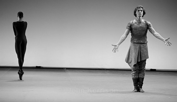  - Kenneth Greve and Daria Makhateli - The Swan Of Tuonela