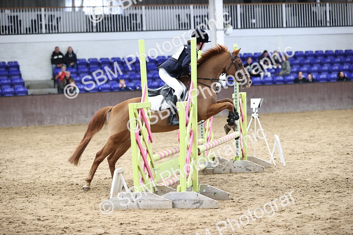 SBM_001709 - Class 5 - Henlow Veterinary Hospital 70cm