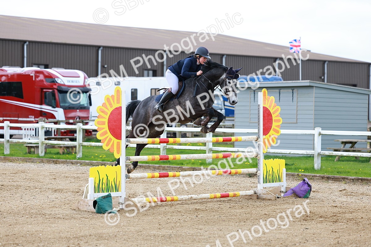 SBM_002663 - Class 11 - Senior Foxhunter - 1.20m
